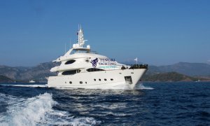 Motor Yacht Charter Ariela