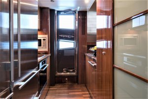 4 Life Princess 85 Yacht Available for Charter