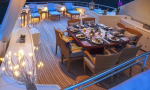 Motor Yacht Charter Ariela