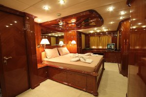 Alquiler de Lujo Yate Dream