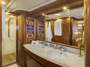 Location Yacht de Luxe Aimilia Grèce