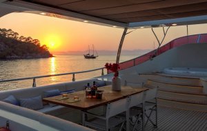 Lüks Kiralık Motor Yat ARCHSEA