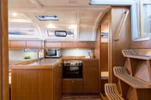 Bavaria Cruiser 37 - 3 cab. - Crush - 2020