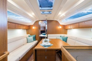 Bavaria Cruiser 37 - 3 cab. - Crush - 2020
