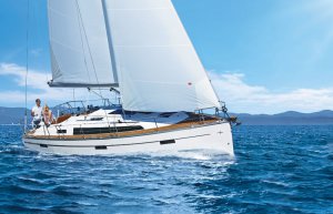 Bavaria Cruiser 37 - 3 cab. - Crush - 2020