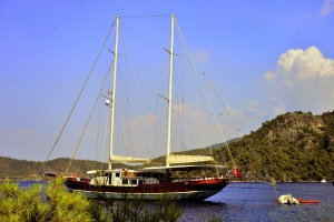 Gulet Charter Berrak Su