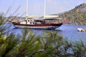 Gulet Charter Berrak Su