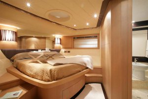 Yacht di Lusso Blue Angel