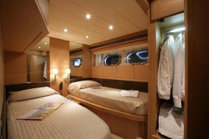 Yacht di Lusso Blue Angel