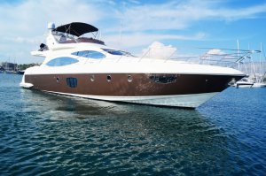 Lüks Kiralık Motor Yat CHILL OUT II Azimut 68 Evolution