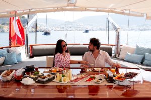 Gulet Mieten COBRA KING Charter Türkei