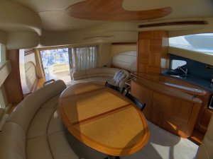 Location Yacht de Luxe Cosmos