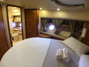 Location Yacht de Luxe Cosmos