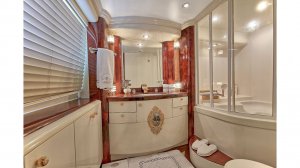 Аренда моторных яхт Crocus