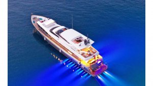 Аренда моторных яхт Crocus