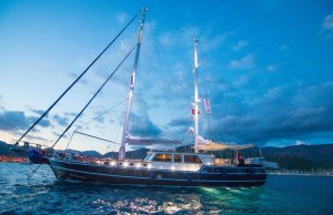 Gulet Dea Del Mare Available for Charter