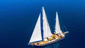 Gulet Dea Del Mare Available for Charter