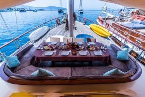 Gulet Mieten Elara Charter