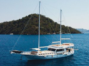 ESCAPE Gulet Available for Charter