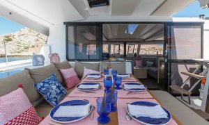 Fountaine Pajot Astrea 42 - 4 + 1 cab. - Osaya - 2020.