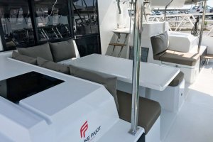 Fountaine Pajot Astrea 42 - Wave