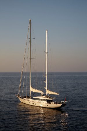 Alquiler de Goleta Glorious