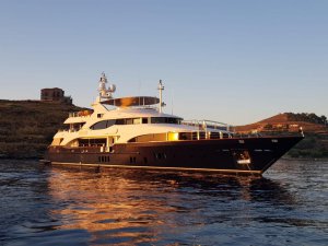 Grande Amore Yacht Available for Charter