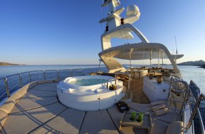 Grande Amore Yacht Available for Charter