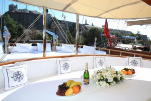 KİRALIK GULET KAYA GUNERI 5