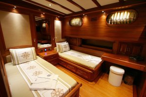 KİRALIK GULET KAYA GUNERI 5