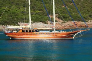 KAYA GUNERI 3 Gulet Available for Charter
