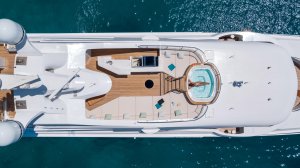 Yacht di Lusso O'MATHILDE Noleggio