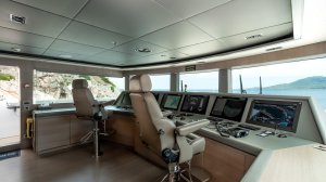 Yacht di Lusso O'MATHILDE Noleggio