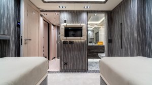 Yacht di Lusso O'MATHILDE Noleggio