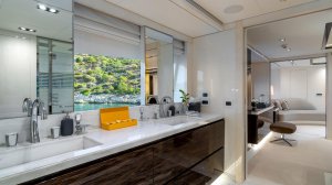 Yacht di Lusso O'MATHILDE Noleggio