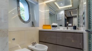 Yacht di Lusso O'MATHILDE Noleggio