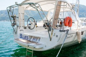 Oceanis 48 - 5 cab. - Blues
