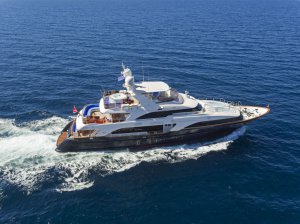 Lüks Kiralık Motor Yat OPTION B