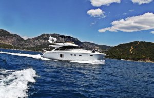 Yacht di Lusso Princess 50 Noleggio