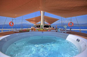 Gulet Queen of Salmakis Available for Charter