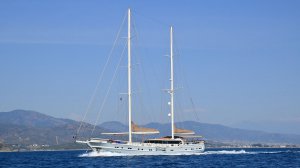 Gulet Queen of Salmakis Available for Charter