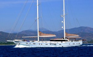 Gulet Queen of Salmakis Available for Charter