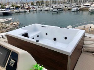 Location Yacht de Luxe Questa e Vita Grèce