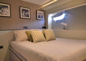 Location Yacht de Luxe Salina Grèce