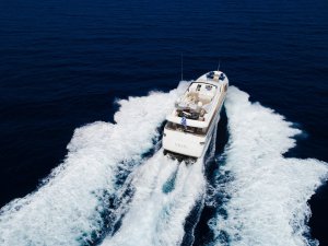 Location Yacht de Luxe Salina Grèce