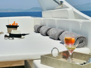 Location Yacht de Luxe Salina Grèce