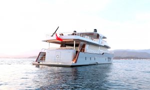 Lüks Kiralık Motor Yat SIMAY F