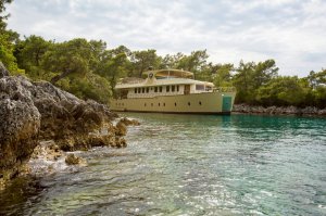 Simay S Yacht Available for Charter