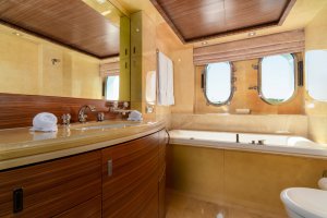 Alquiler de Yacht Vertigo