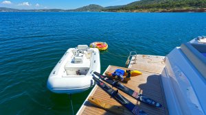 Wave Master Sealine T60 Yacht Available for Charter